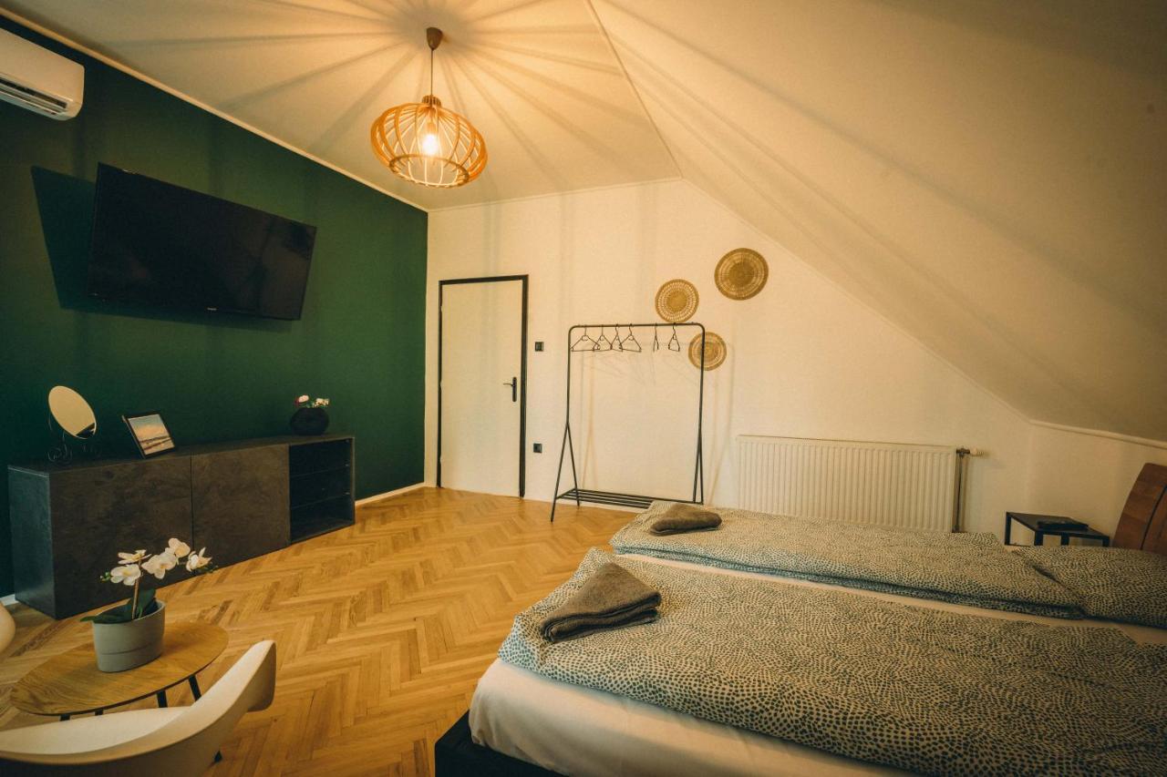 D6 Apartments Siofok Luaran gambar
