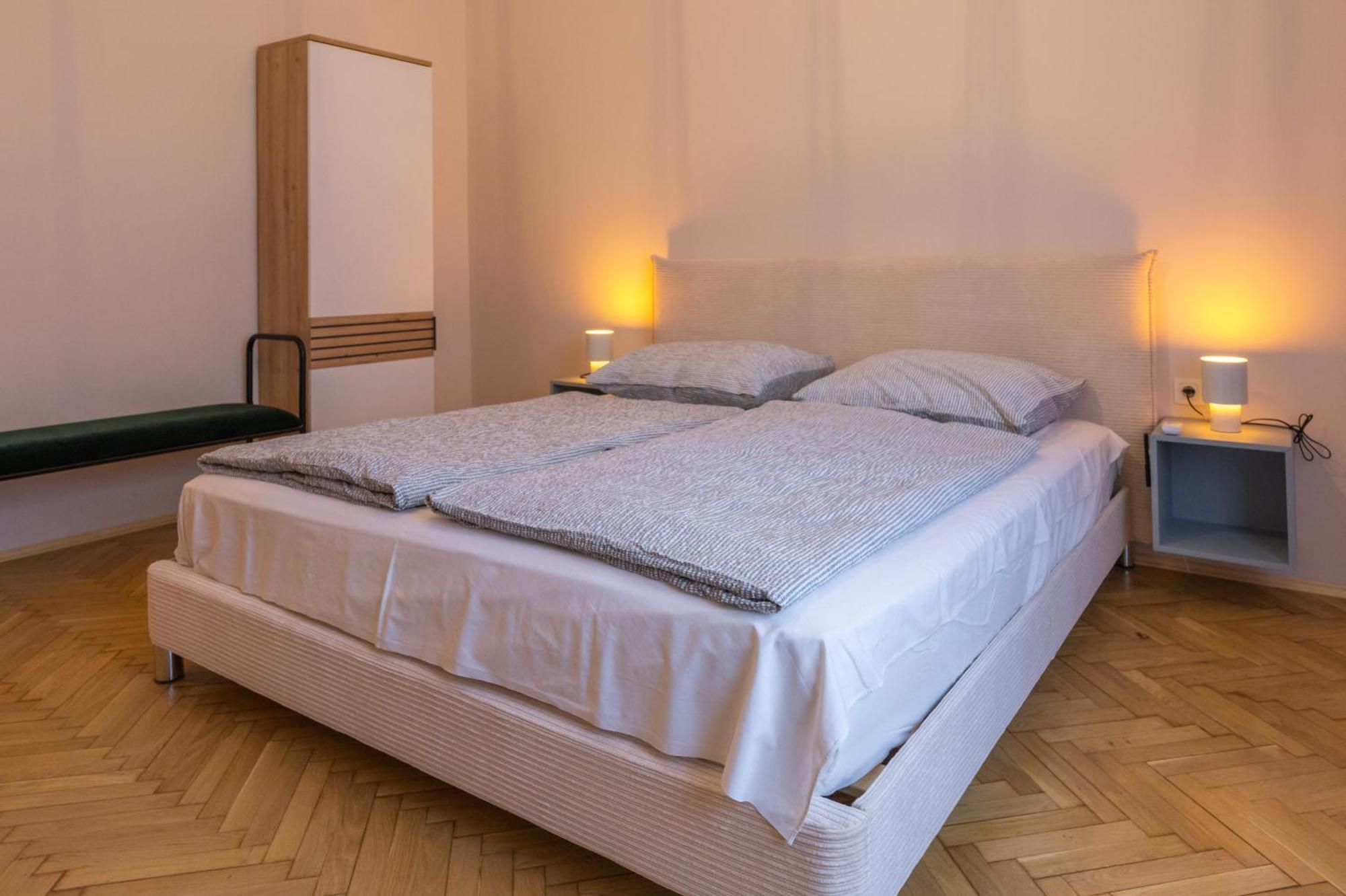 D6 Apartments Siofok Luaran gambar