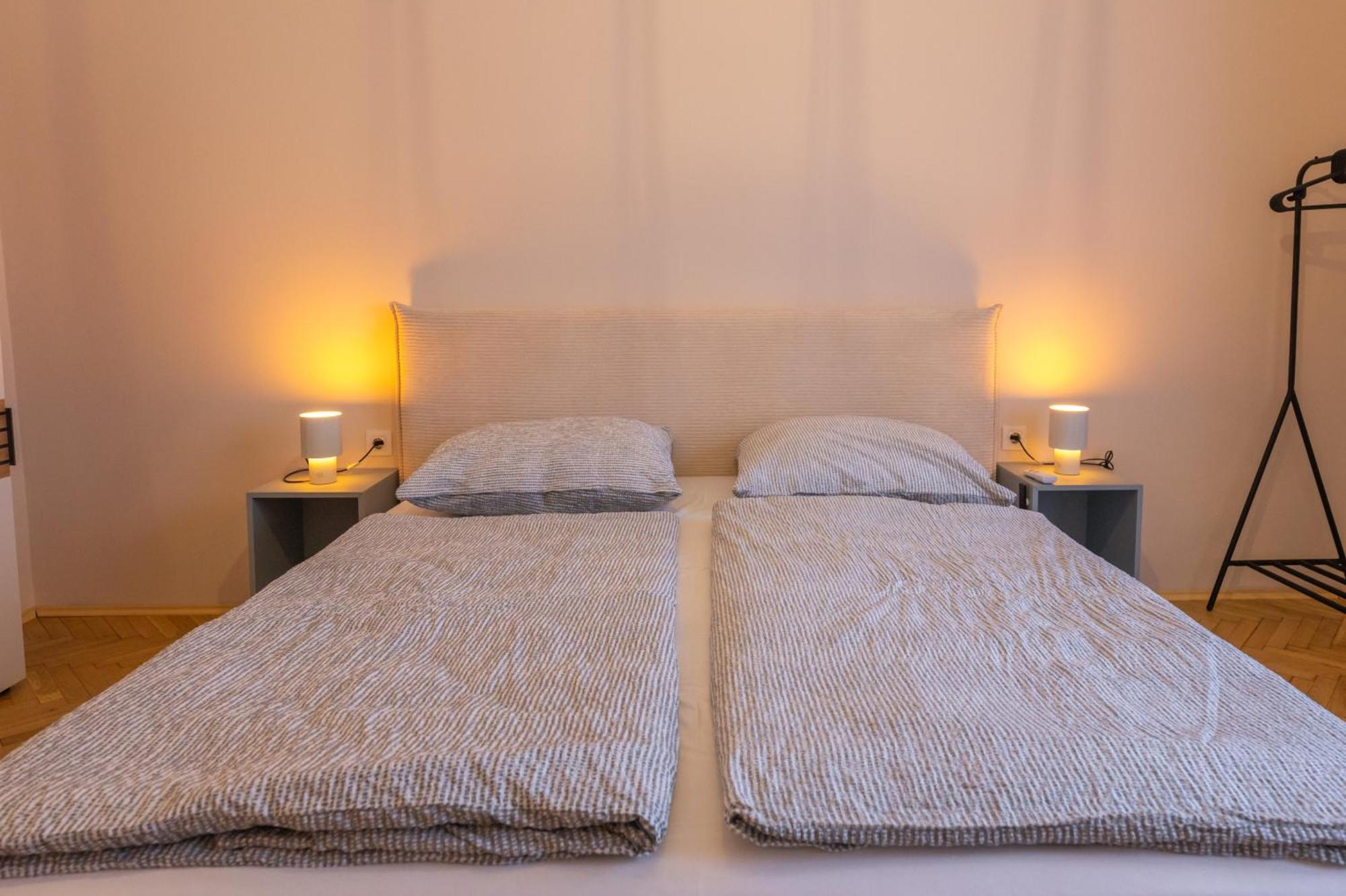 D6 Apartments Siofok Luaran gambar