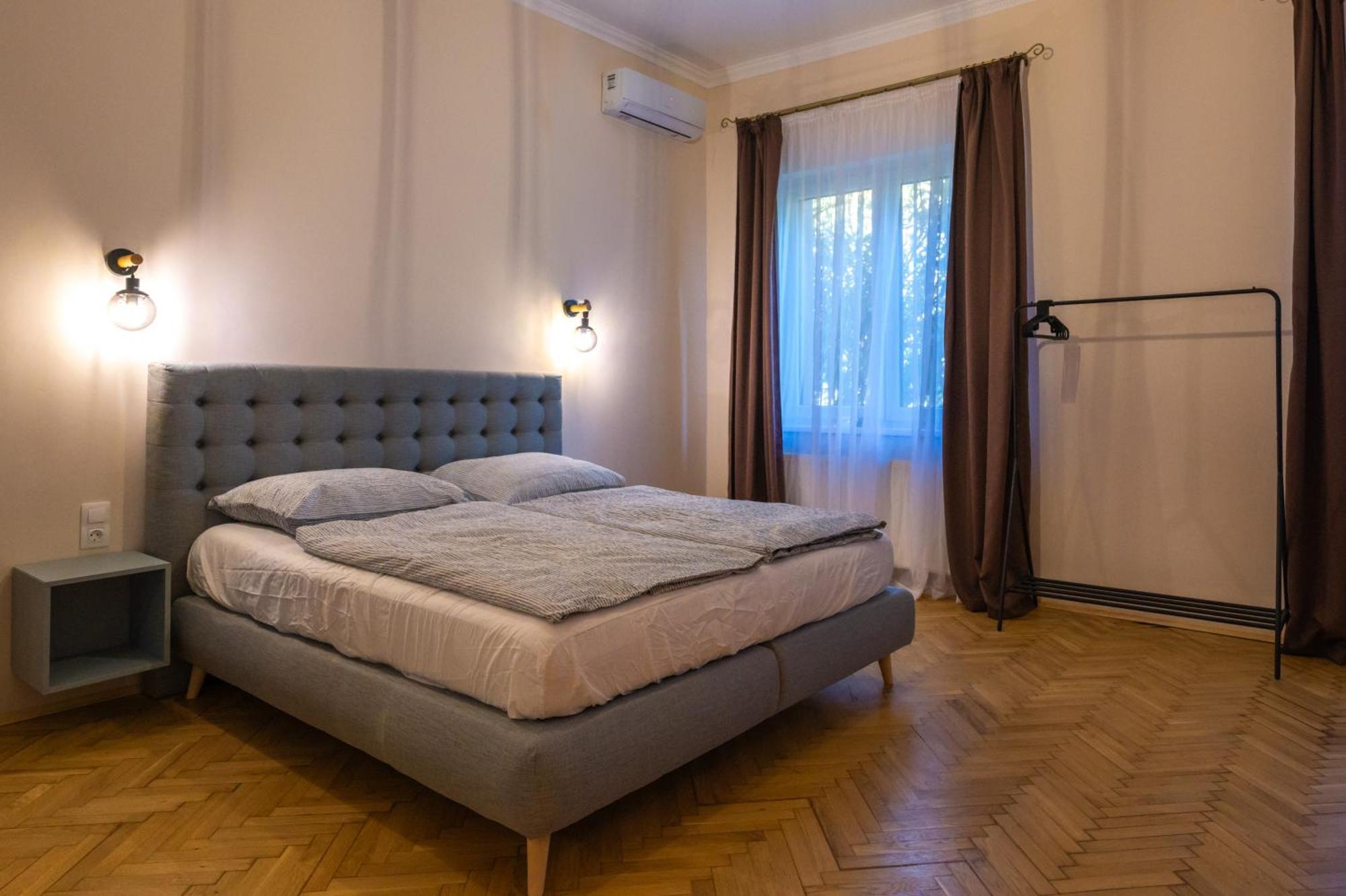 D6 Apartments Siofok Luaran gambar